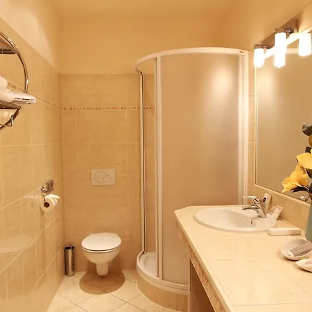 Paganini Hotel 4*